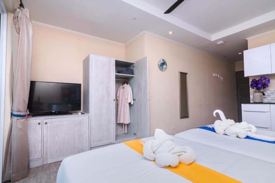 Surf And Sand Resort Hua Hin Exterior photo