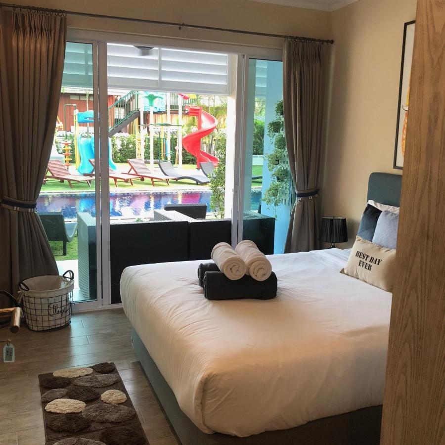 Surf And Sand Resort Hua Hin Exterior photo